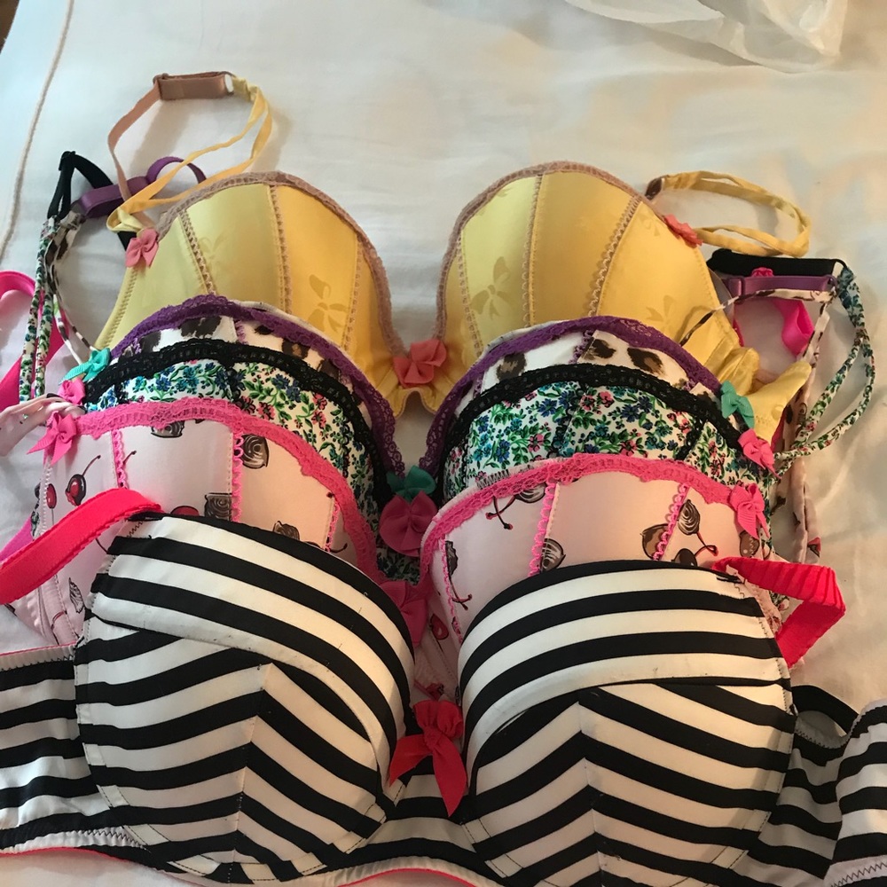 Huge lot worn once 36c all Victoria secret set 5